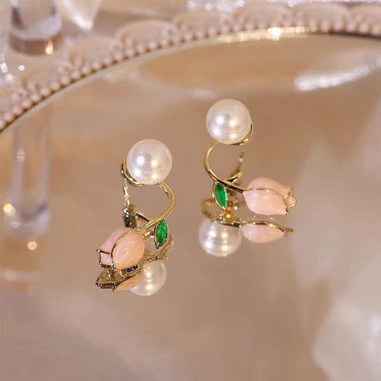 Pearl Tulip Stud Earrings