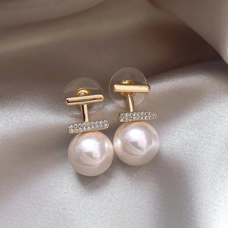 Pearl Drop Earrings