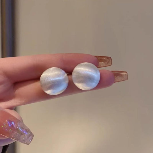 Simple Pearl Stud Earrings