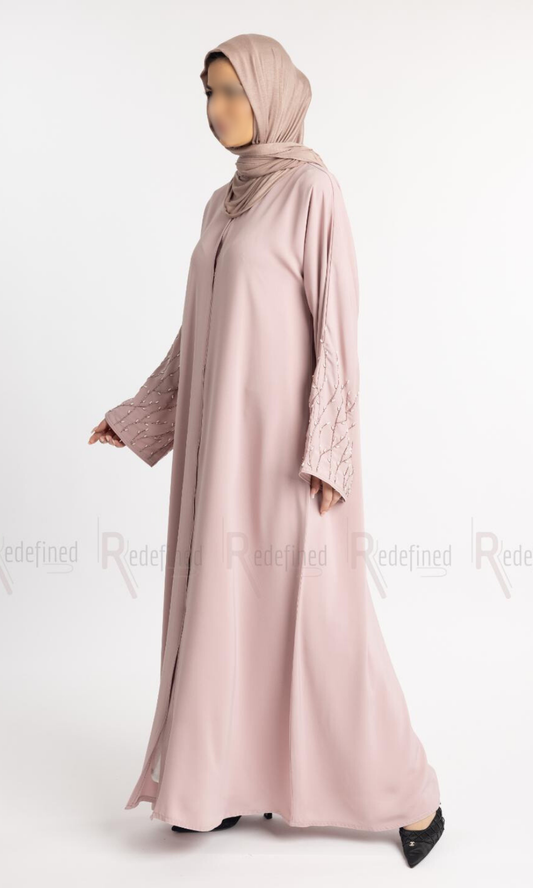 Tharaa Abaya