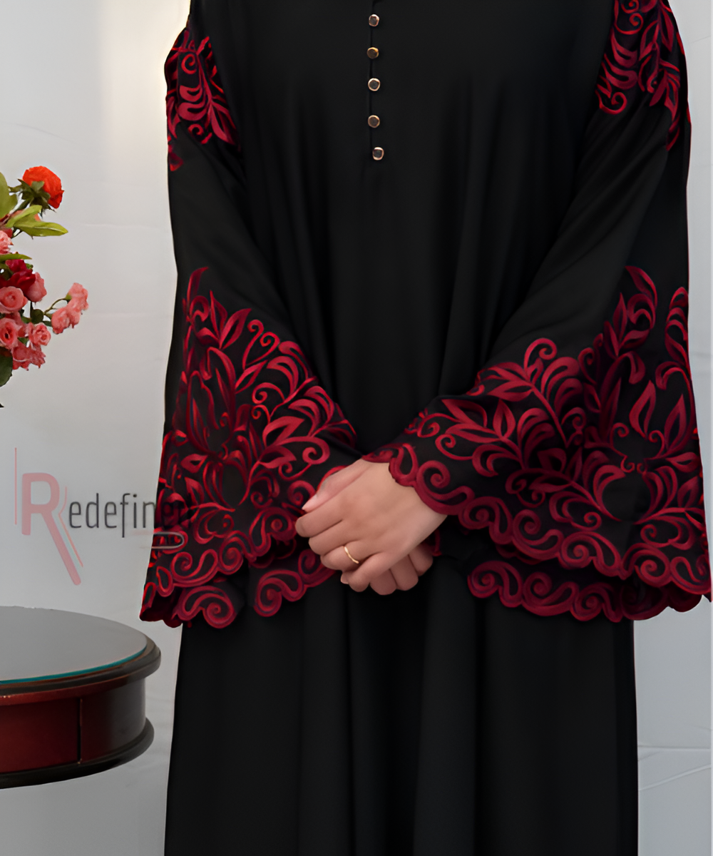 Thread Work Abaya