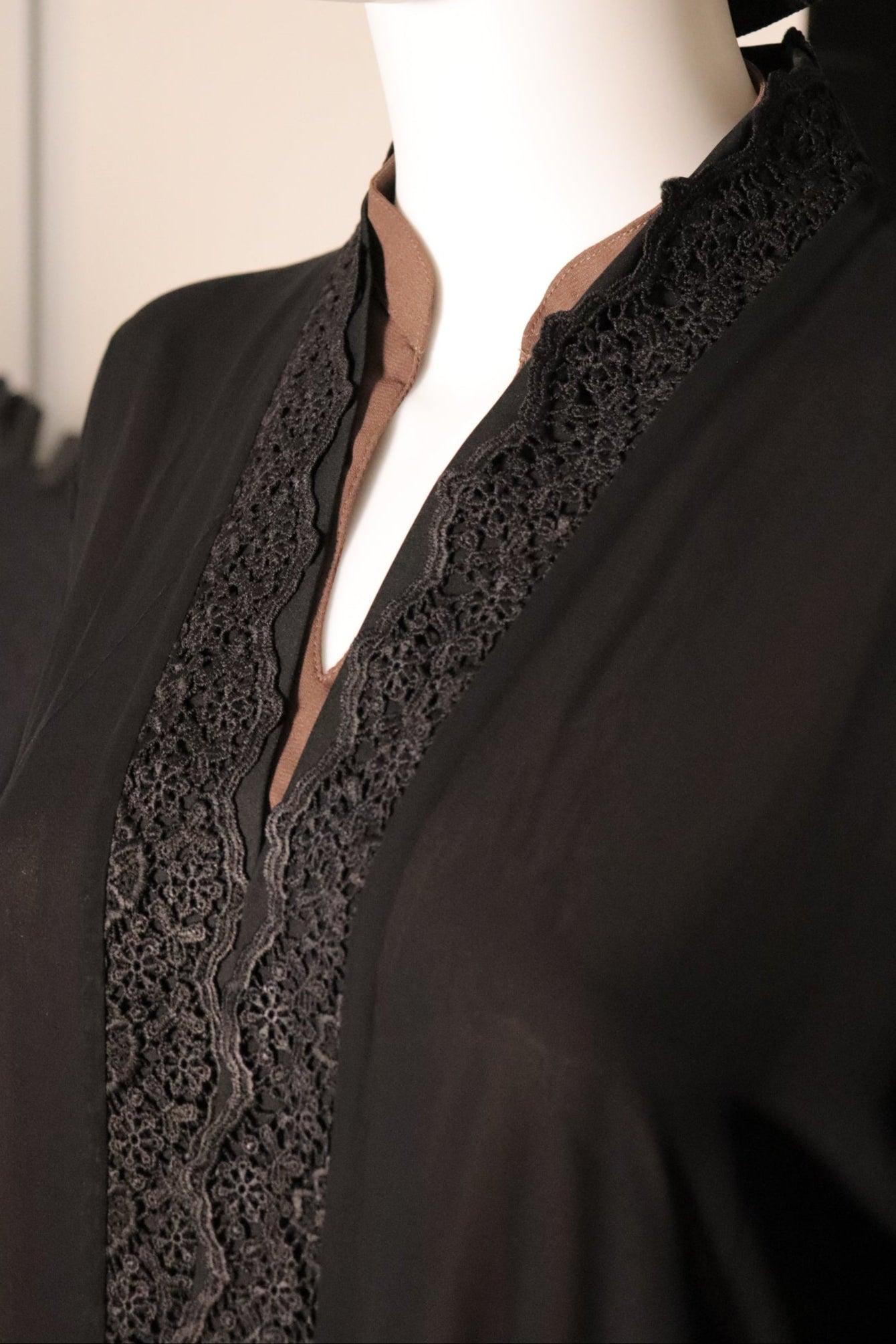 Ornate Lace Kaftan