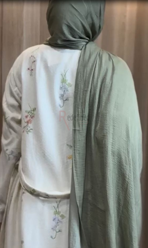 Regal Threads Kaftan