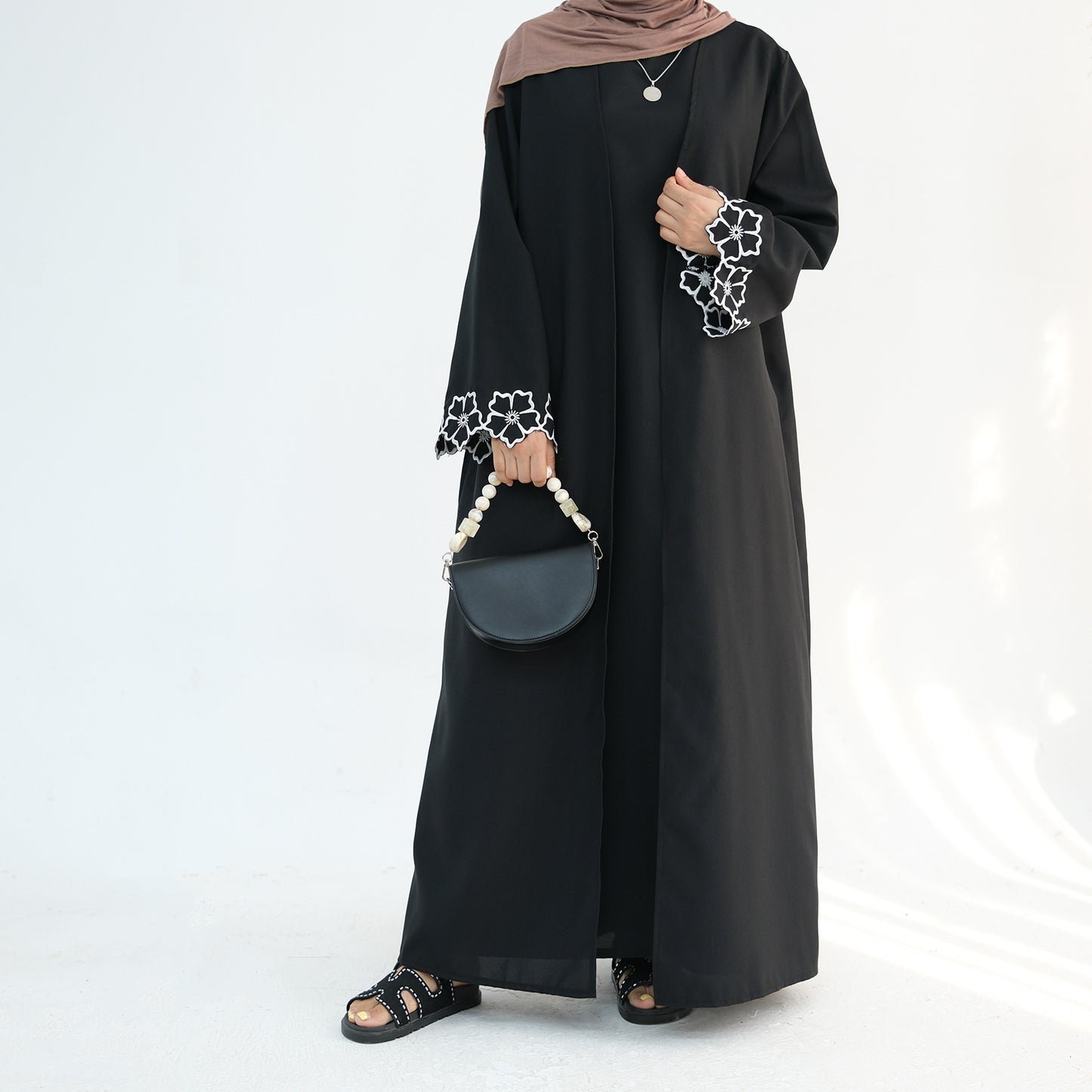 Noir Bloom Open Abaya